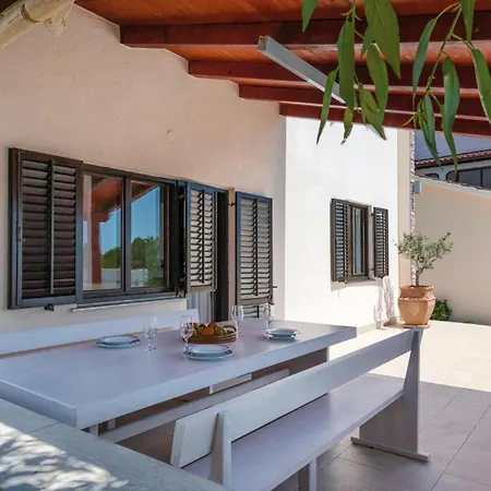 In With Wifi Vikendica